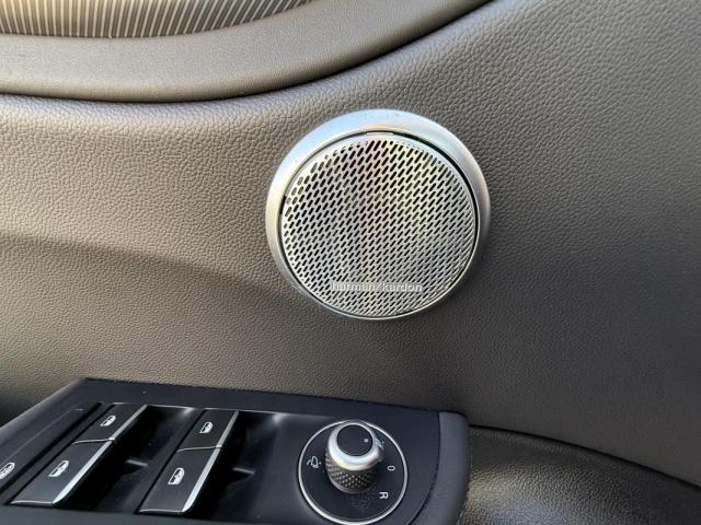 Alfa Romeo Giulia image 8