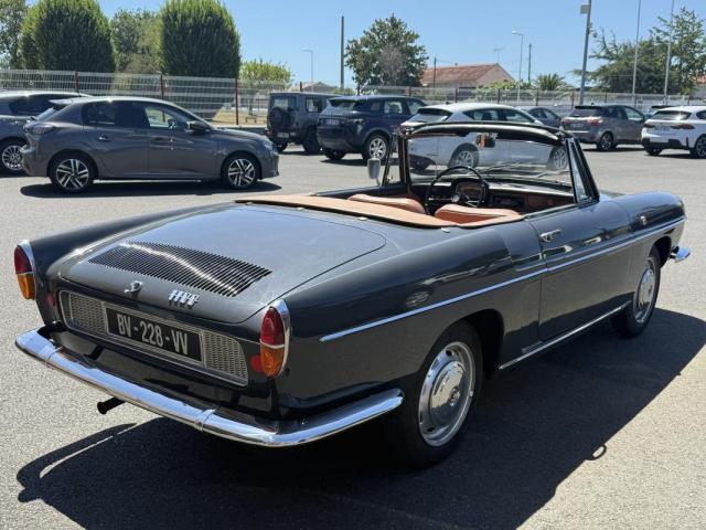Renault Caravelle image 5