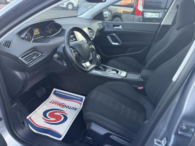 Peugeot 308 image 1
