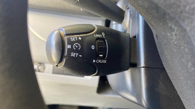 Peugeot Expert image 8