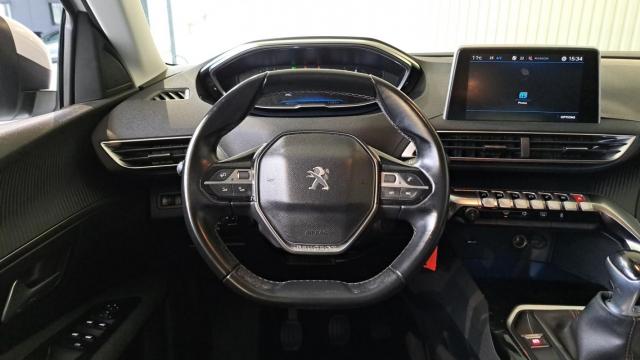 Peugeot 3008 image 5