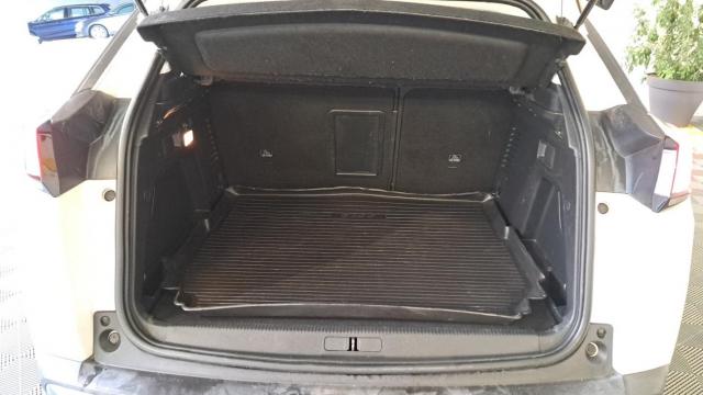 Peugeot 3008 image 9
