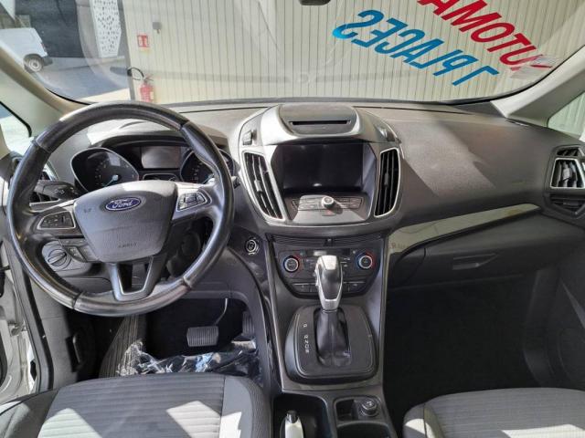 Ford C-Max image 6