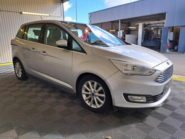 Ford C-Max image 3