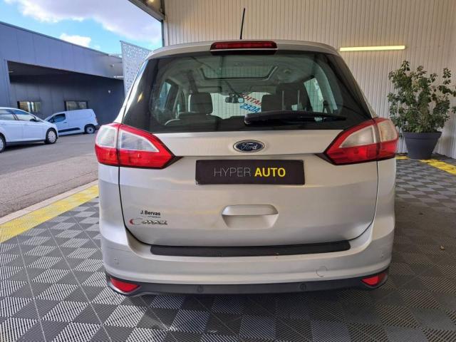 Ford C-Max image 9