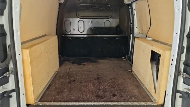 Renault Kangoo Express image 6