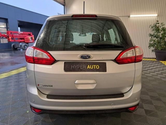Ford Grand C-Max image 9