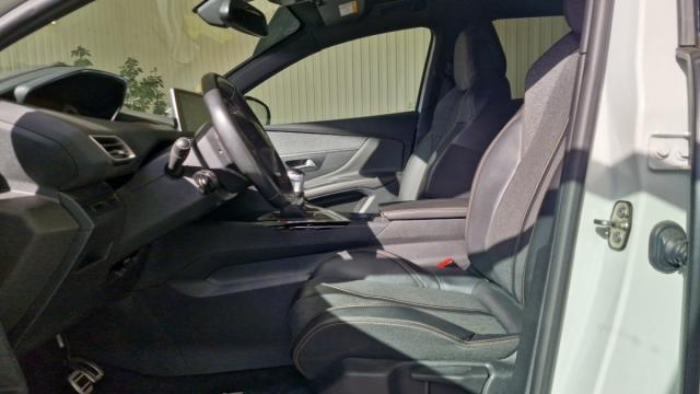 Peugeot 3008 image 4