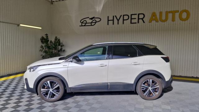 Peugeot 3008 image 1
