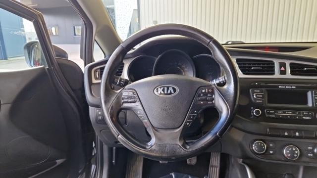 Kia Cee'D image 7