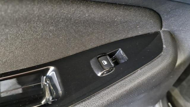 Ford S-Max image 4