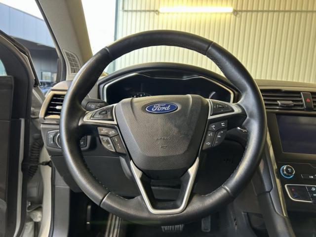 Ford Mondeo image 7