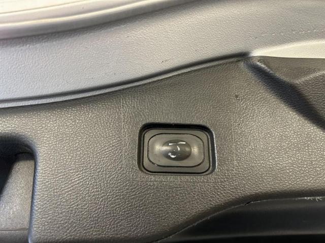 Ford Mondeo image 4