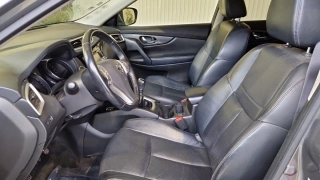 Nissan X-Trail image 1