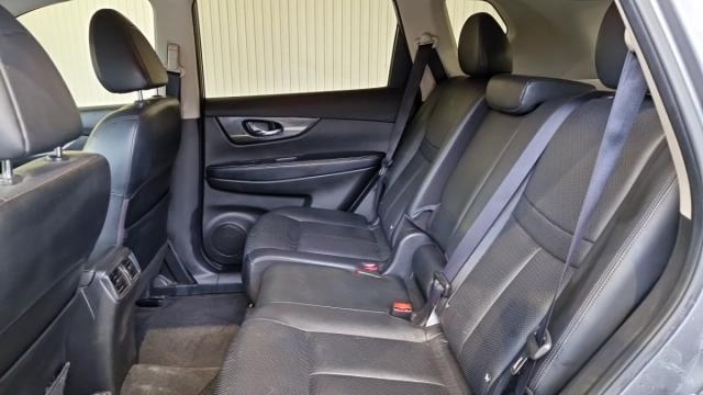Nissan X-Trail image 2