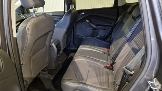 Ford Kuga image 2