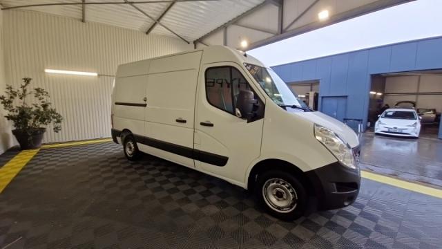 Renault Master image 1