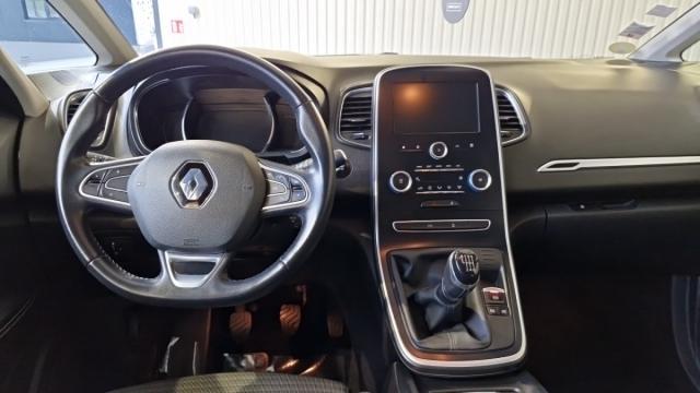 Renault Scénic image 2