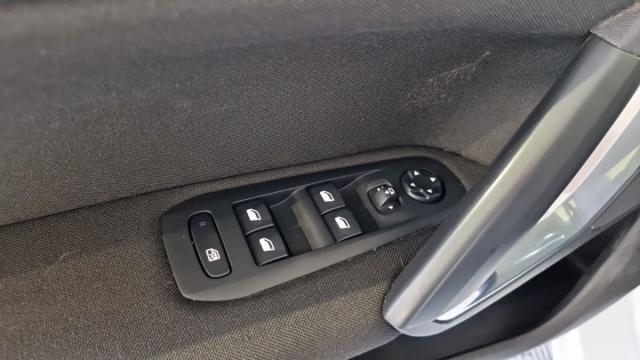 Peugeot 308 Sw image 3