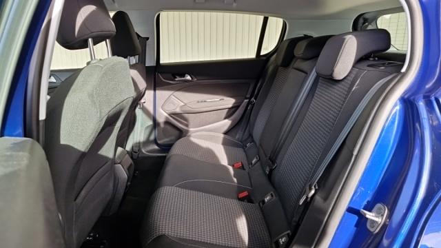 Peugeot 308 image 7