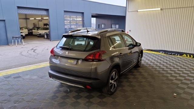 Peugeot 2008 image 4