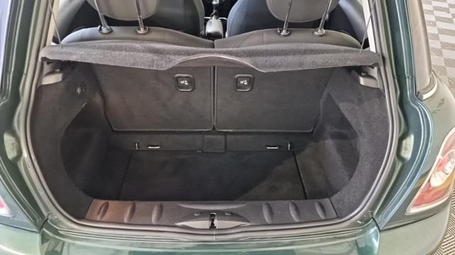 Mini Hatch image 2