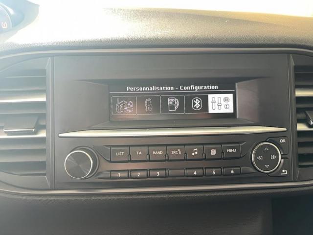 Peugeot 308 image 6