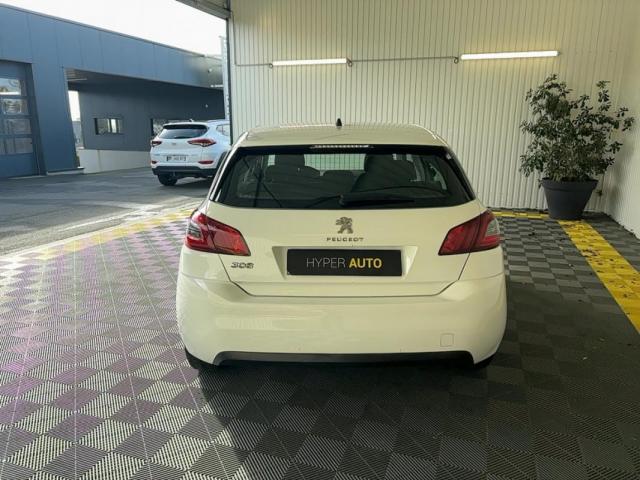 Peugeot 308 image 9