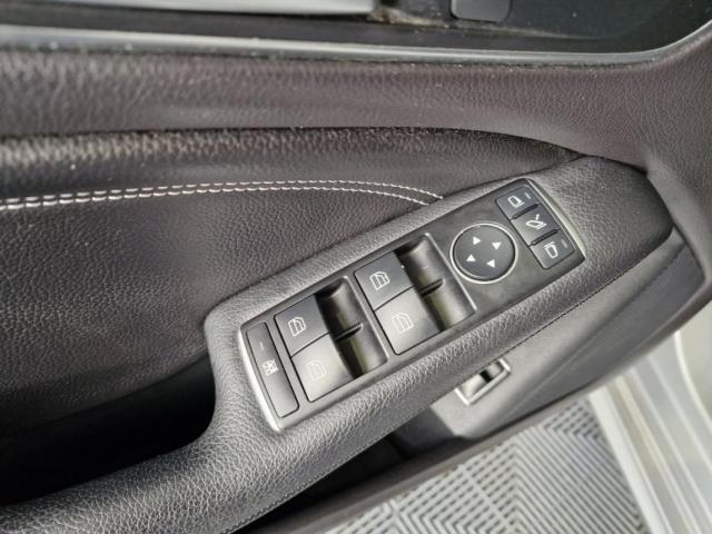 Mercedes Benz Cla Shooting Brake image 8