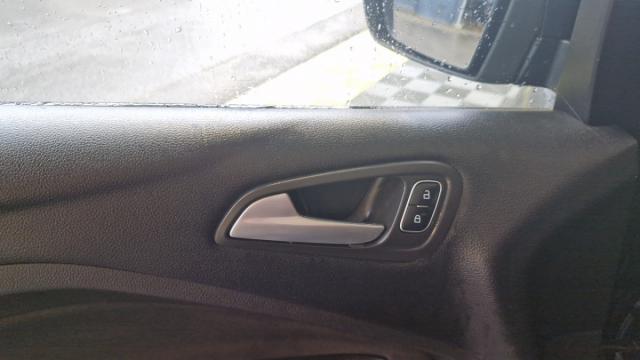 Ford Grand C-Max image 6