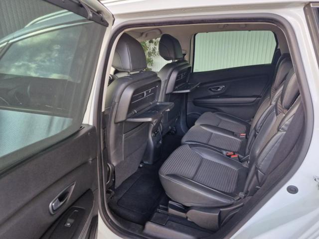 Renault Grand Scénic image 6