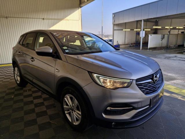 Opel Grandland X image 1