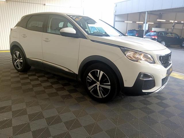 Peugeot 3008 image 9
