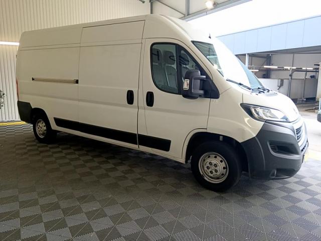Peugeot Boxer image 3