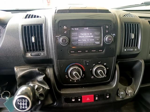 Peugeot Boxer image 8