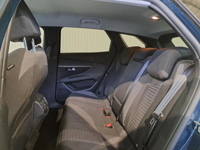 Peugeot 3008 image 3
