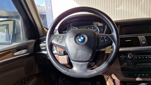 Bmw X5 image 2
