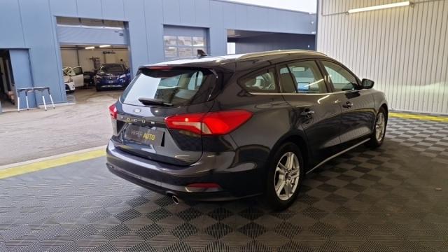 Ford Focus image 3