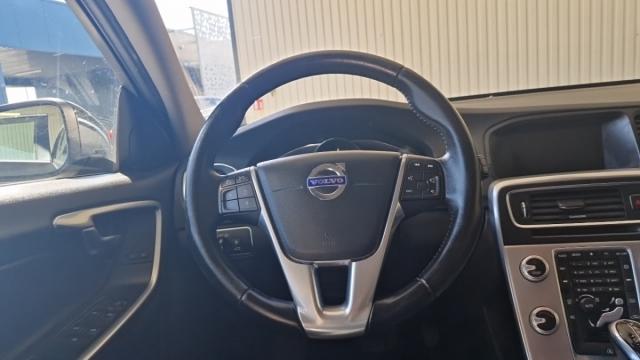 Volvo V60 image 3