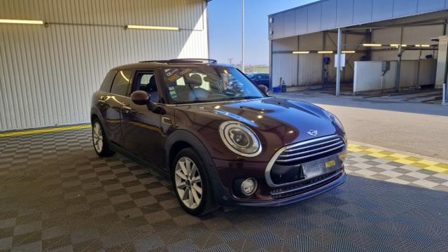 Mini Clubman image 3