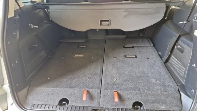 Ford S-Max image 5