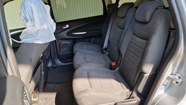 Ford S-Max image 6