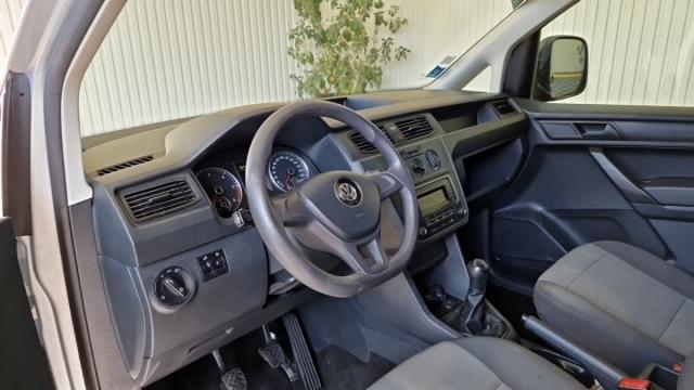Volkswagen Caddy Van image 4