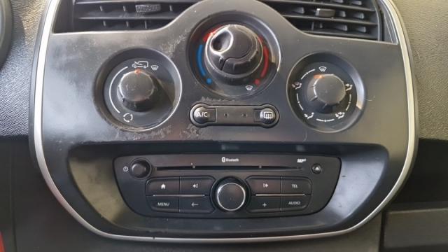 Renault Kangoo Express image 2