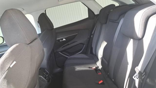 Peugeot 3008 image 4
