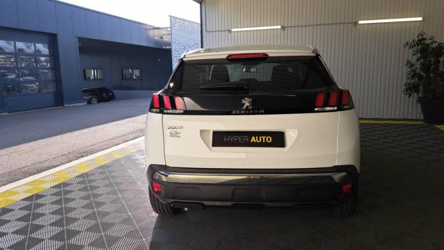 Peugeot 3008 image 1