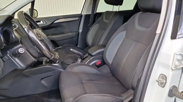 Citroen C4 image 2