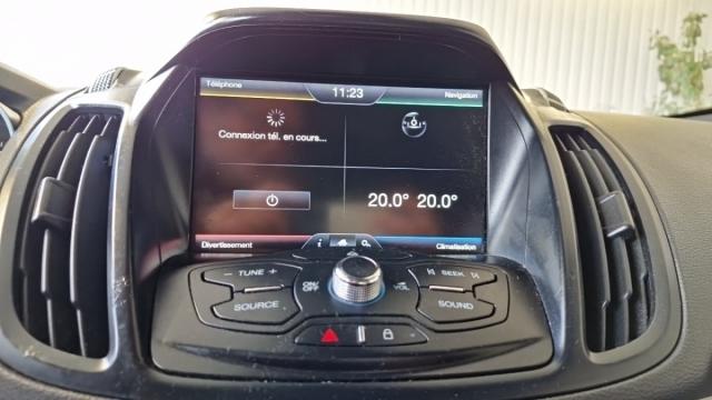 Ford Kuga image 8
