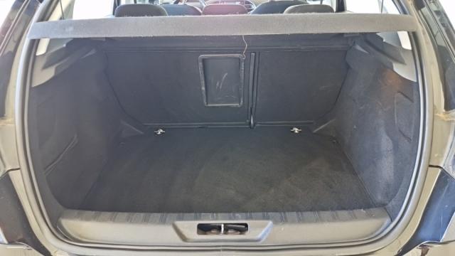 Peugeot 308 image 3