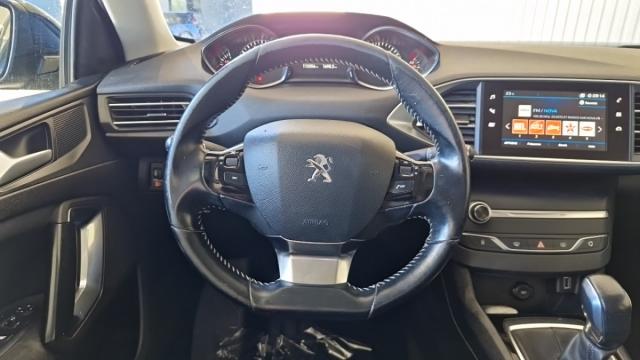 Peugeot 308 image 6